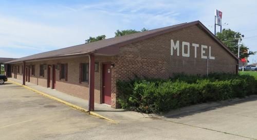 Dry Ridge Motor Inn Exterior photo